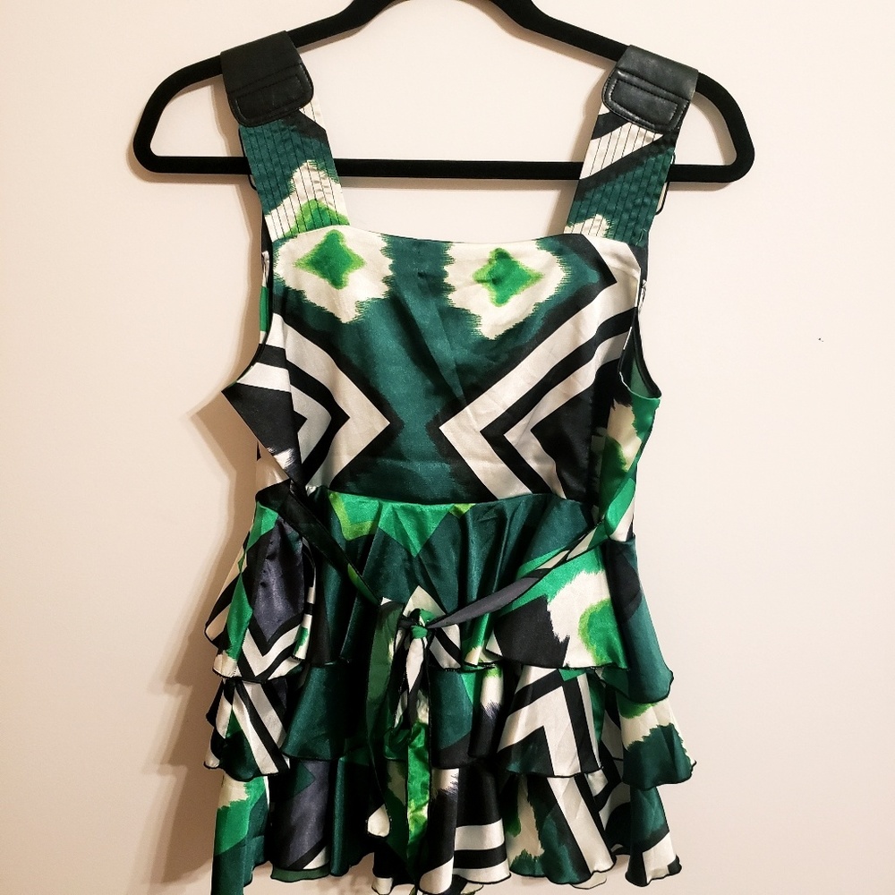 Carina Poly/Spandex Buckled Ruffled Top...M - Picture 4 of 8